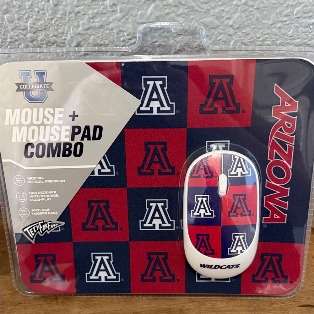 Arizona Wildcats Mouse + Mousepad Combo - Red & Navy Checker